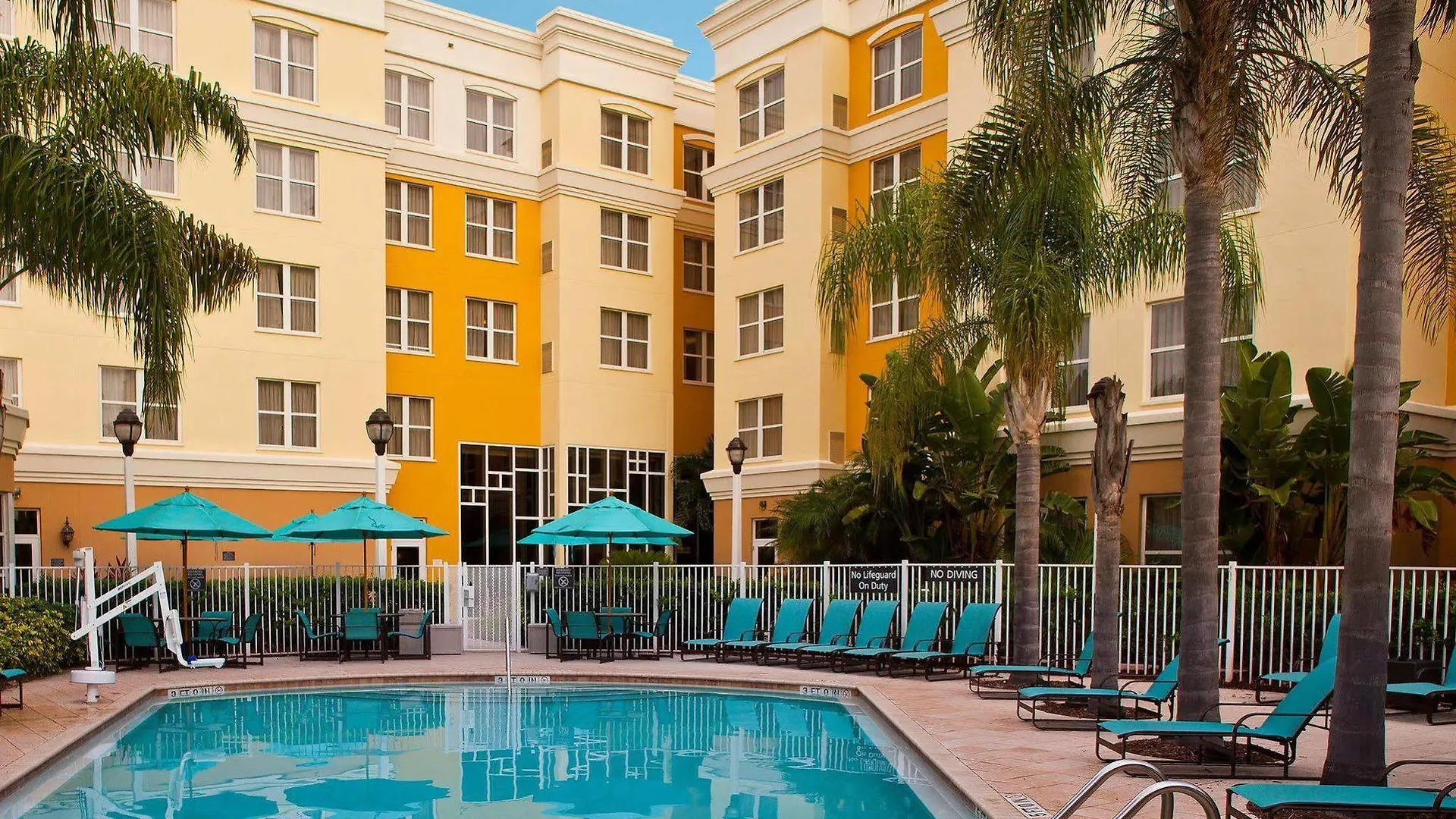 Residence Inn By Marriott Daytona Beach Speedway/Airport Hotel